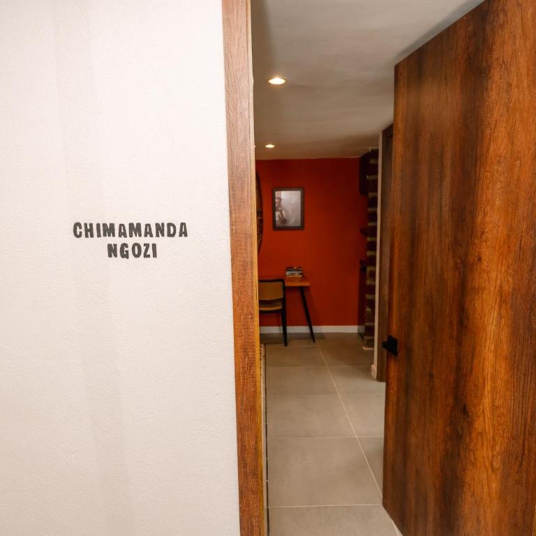 Hotel Libreria Cafe de Pombal - Superior King Room - 4
