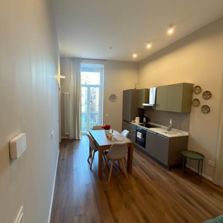 Domis Napoli - Appartamento Superior con 1 Camera da Letto e Balcone - 21
