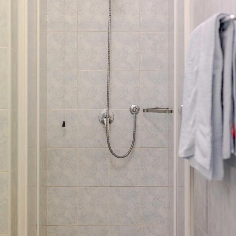 Hotel POSTA - Comfortable Stay in Ventimiglia - Camera Matrimoniale - 17