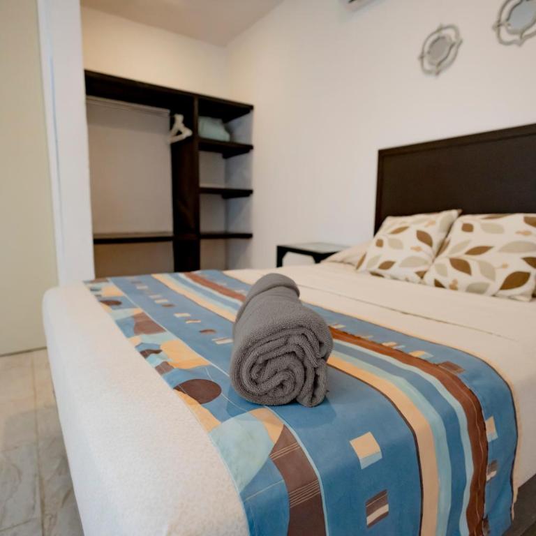 Puerto Morelos Hotel Las Palmas - Near the beach - Double Room with Private Bathroom - 4