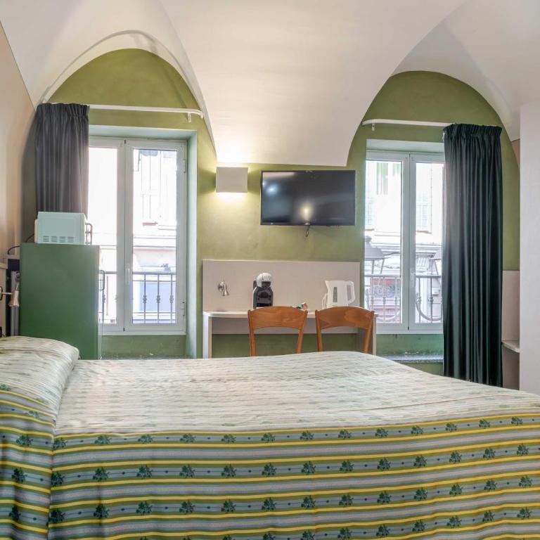 Hotel POSTA - Comfortable Stay in Ventimiglia - Camera Tripla con Accesso Disabili - 2
