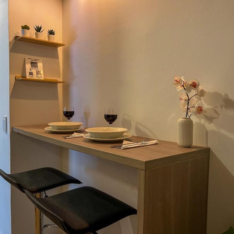 202 Romantic loft with jacuzzi - One-Bedroom Apartment - 3