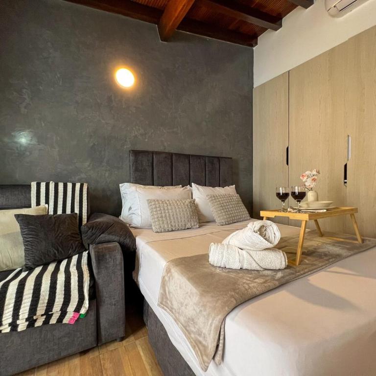 202 Romantic loft with jacuzzi - One-Bedroom Apartment - 7