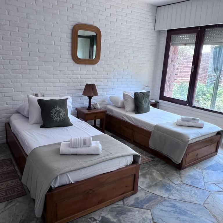 Itamar Lodge - Three-Bedroom Vacation Home - 36