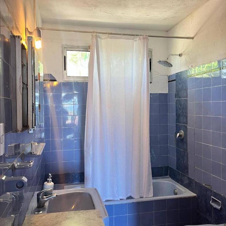 Itamar Lodge - Three-Bedroom Vacation Home - 42