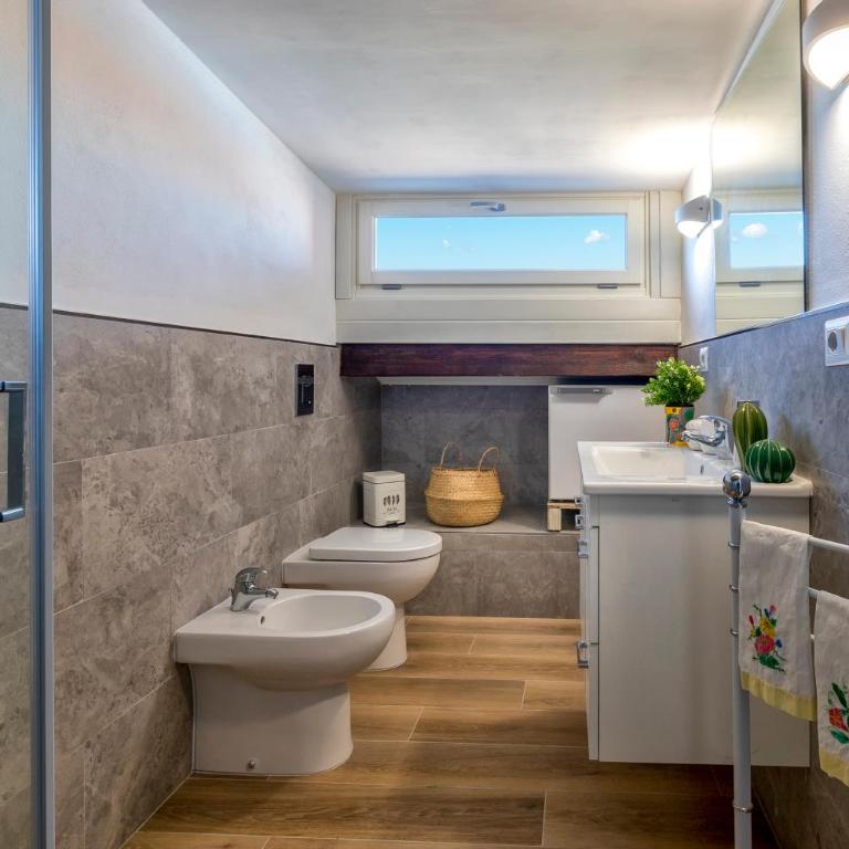 Villa Fignoni - Attico panoramico fronte mare o Camera Matrimoniale con Bagno privato - Large Double Room - 23