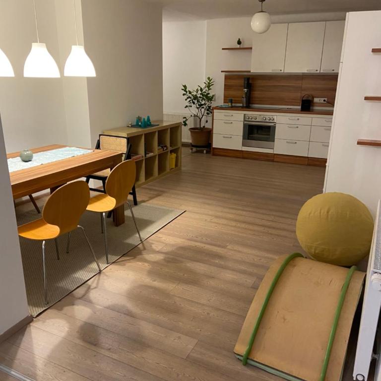 Villa Zaubertal Linz - Viel Raum - 86m2 für Familie, Natur & Arbeit nahe der Stadt - Apartment - Erdgeschoss - 11