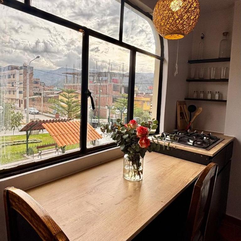 New, Modern and Private Apartment - 3 Min Plaza - One-Bedroom Apartment - 5