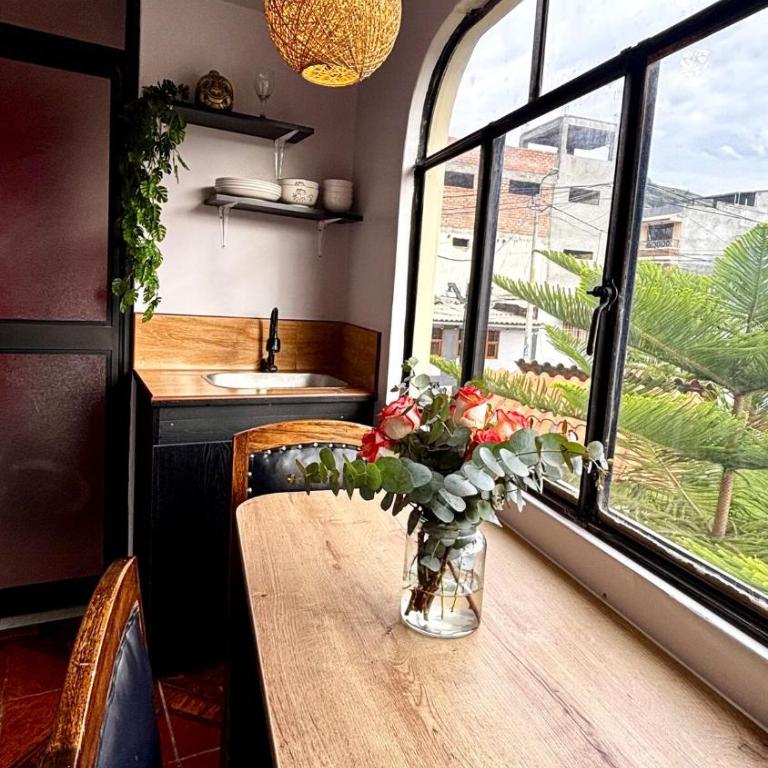 New, Modern and Private Apartment - 3 Min Plaza - One-Bedroom Apartment - 7
