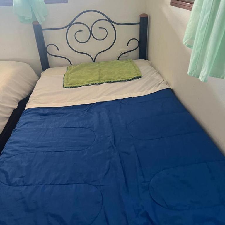 XayLa Agro Hostel Curití - Basic Triple Room with Shared Bathroom - 16