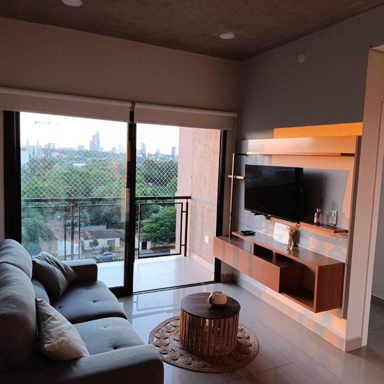 Departamento con excelente ubicación - Two-Bedroom Apartment - 1