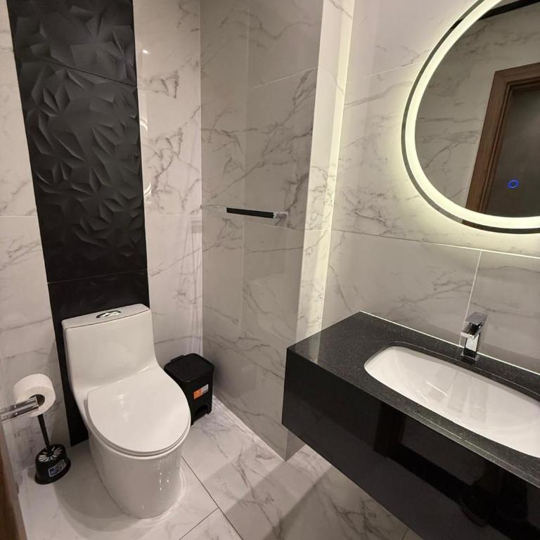 Luxury Apartment in Equipetrol - One-Bedroom Apartment - 16