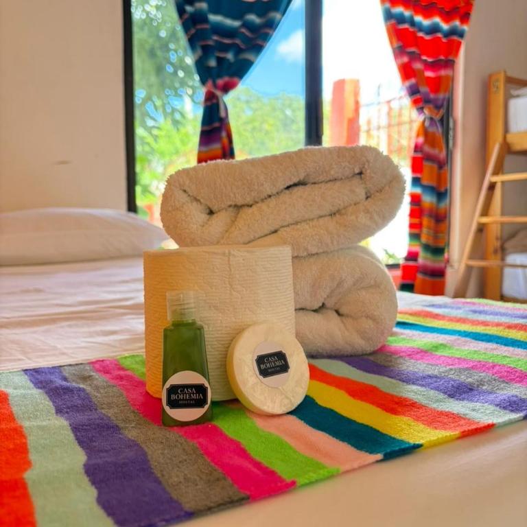 Hostal Casa Bohemia - Double or Twin Room with Shared Bathroom - 4