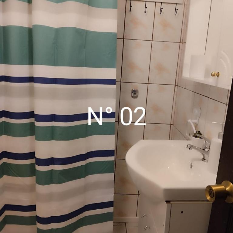 Alojamiento Javiera Carrera 02 - One-Bedroom House - 11