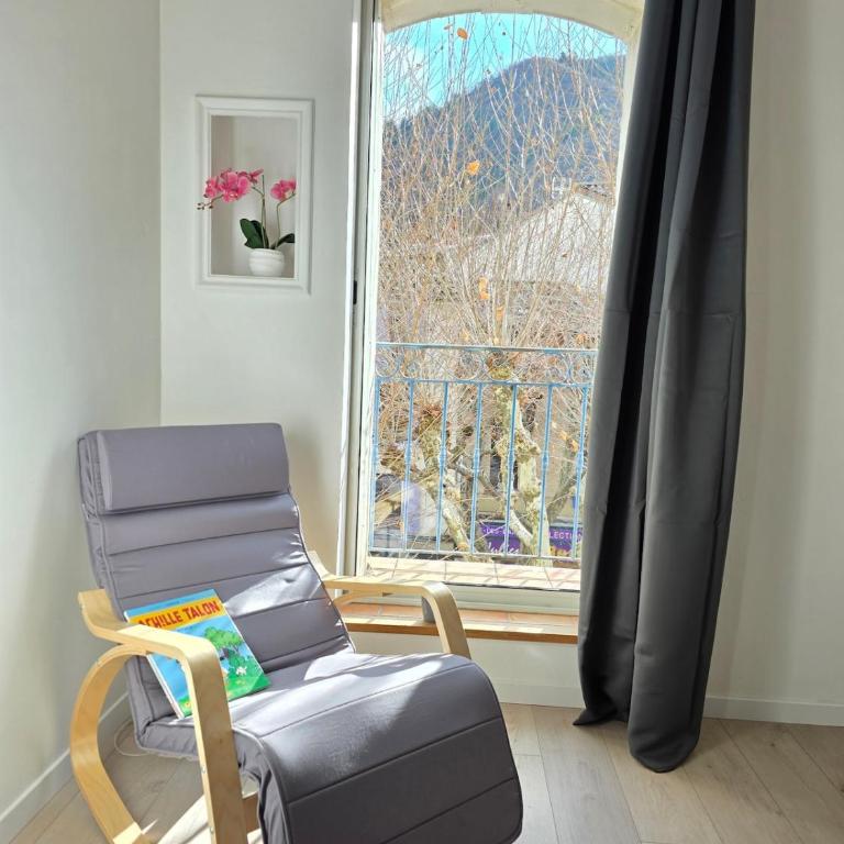 Loft Art Déco Terrasse Verrière Clim Lit king size - Appartement 2 Chambres - 16