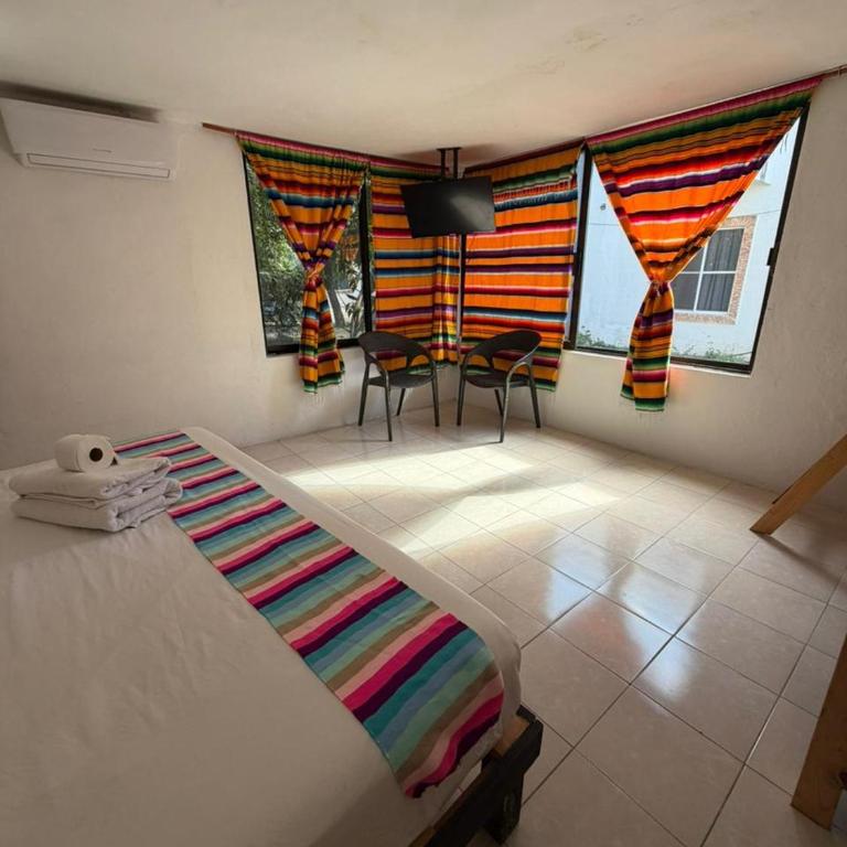 Hostal Casa Bohemia - Double Room with Private Bathroom - 1