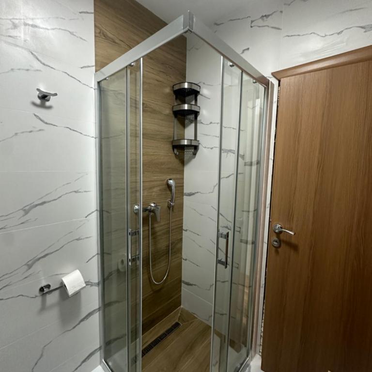 Modern Apartments Two Pearls - Apartman s 1 Spavaćom Sobom i Balkonom - 4