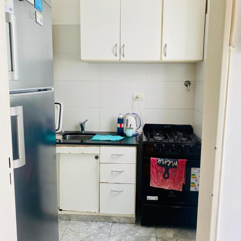 Dpto Av Colon Majo - Apartamento de 1 dormitorio - 2