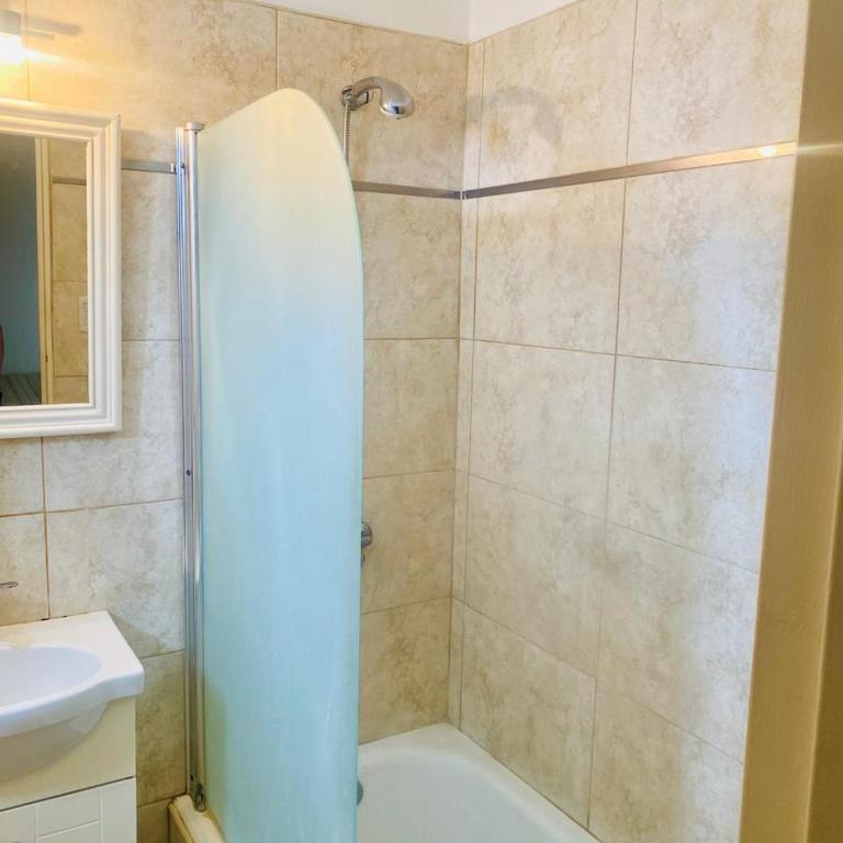 Dpto Av Colon Majo - Apartamento de 1 dormitorio - 6