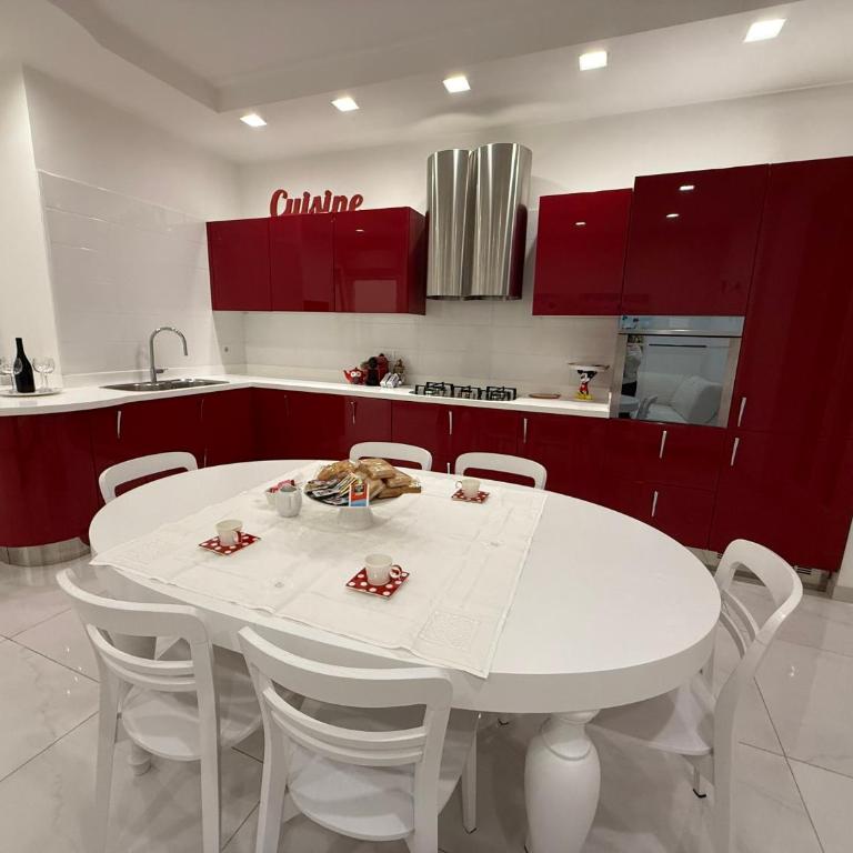 La Dimora di Celeste & Sole - Appartamento con 2 Camere da Letto e Balcone - 5