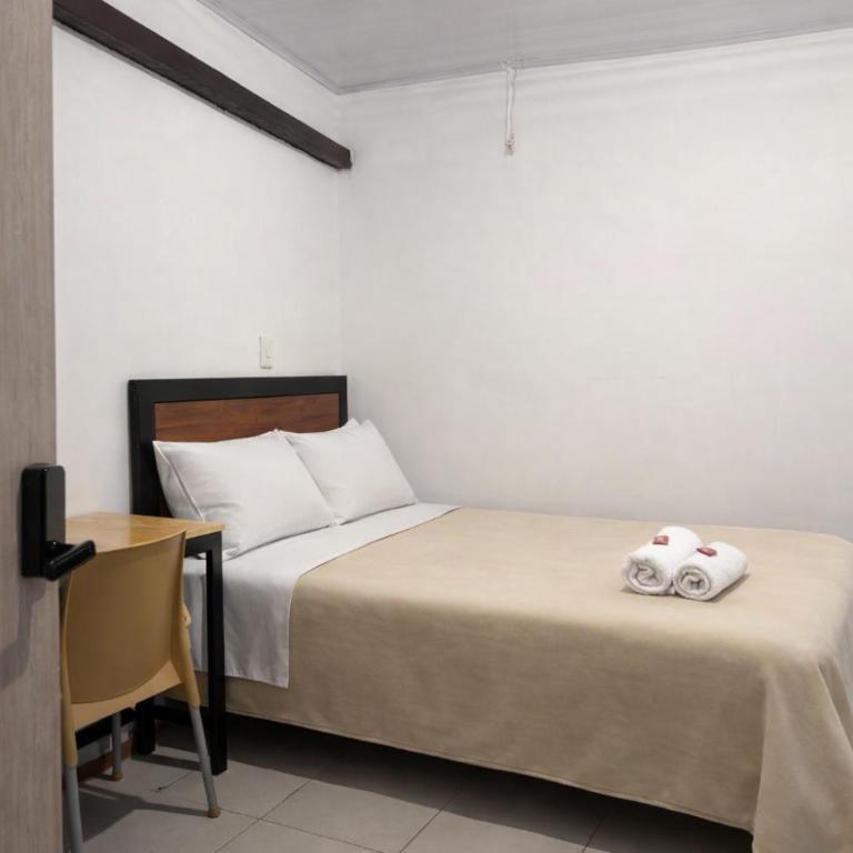 Ulucaho Hostel - Habitación Doble con baño compartido - 2