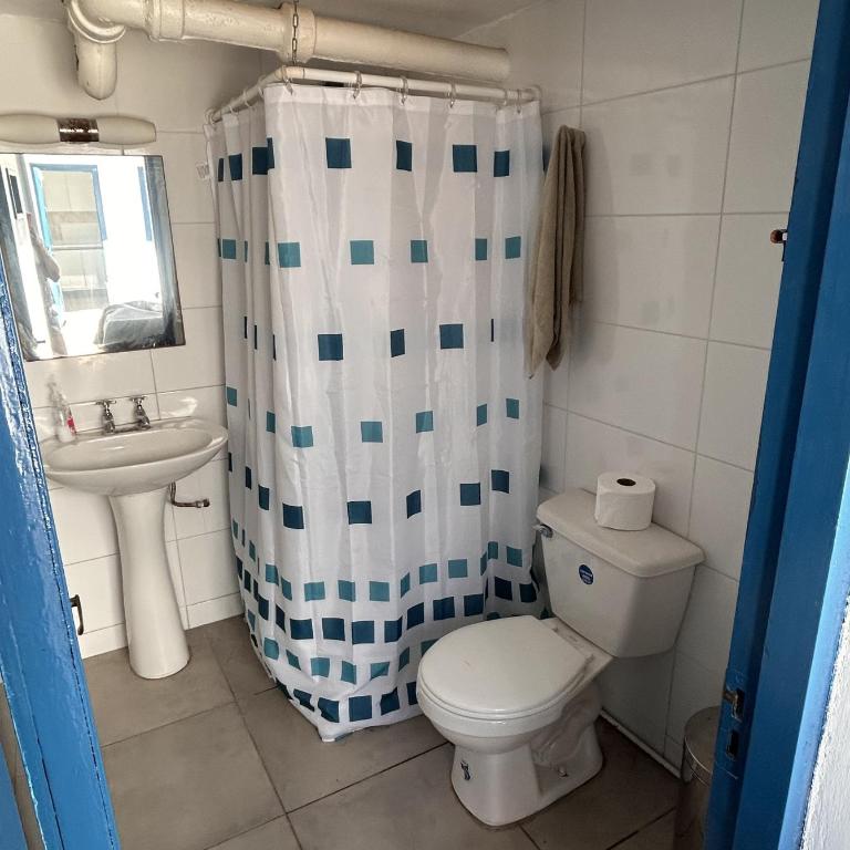 CasaMar Tongoy - Five-Bedroom House - 25