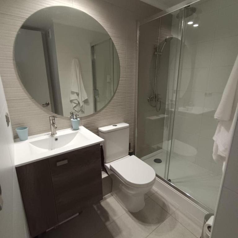 Moderno departamento en Ñuñoa con cama King, internet rápido y piscina - One-Bedroom Apartment - 11