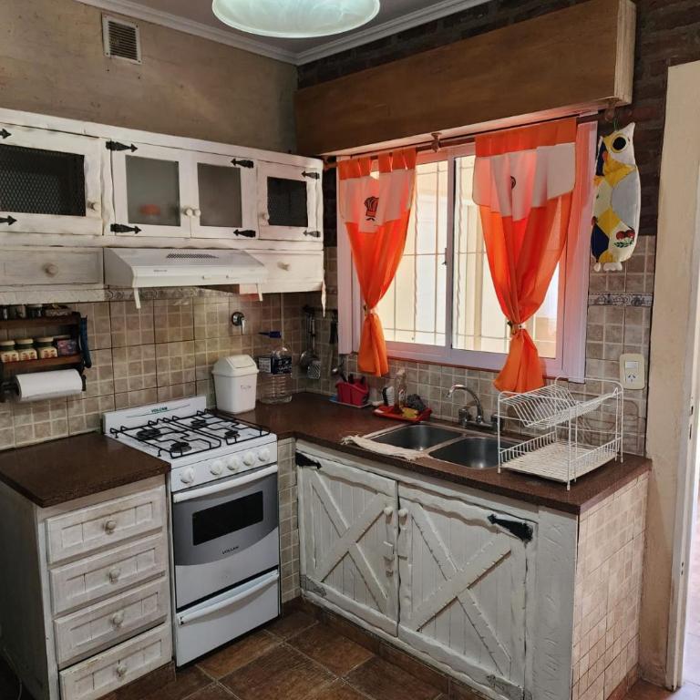 Lo de Capra! - Two-Bedroom House - 6