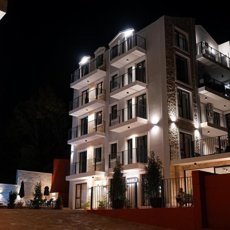 Luxury Studio No3 with Pool and free Parking Budvablue - Apartman sa 2 Spavaće Sobe - 42