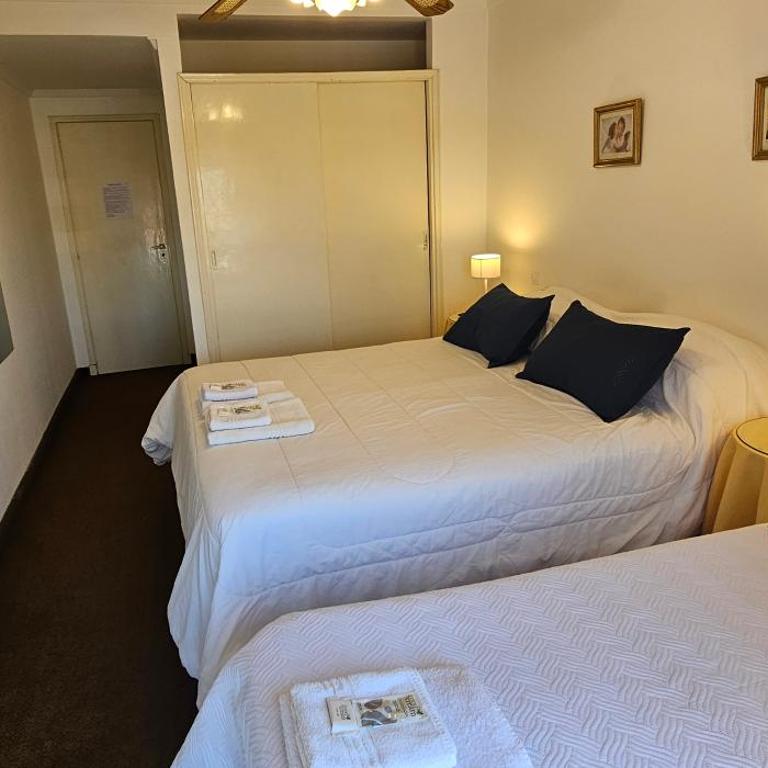 Hotel Soleares - Habitación Doble - 2 camas - 6