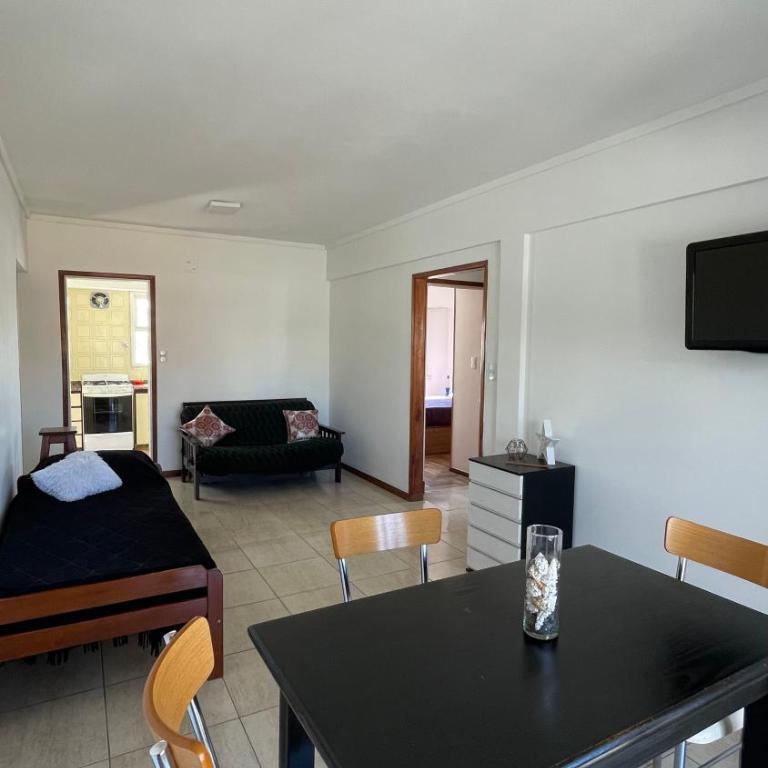 La Perla - Departamento 3 Ambientes - Three-Bedroom Apartment - 2