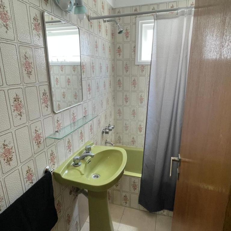 La Perla - Departamento 3 Ambientes - Three-Bedroom Apartment - 10