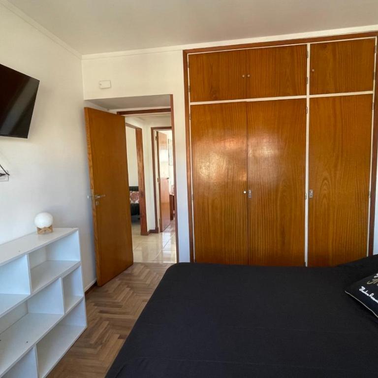 La Perla - Departamento 3 Ambientes - Three-Bedroom Apartment - 5