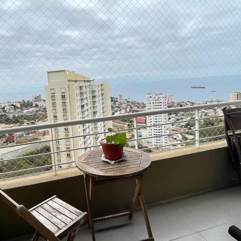 Vista al océano en Recreo, a pasos de Viña - Three-Bedroom Apartment - 1