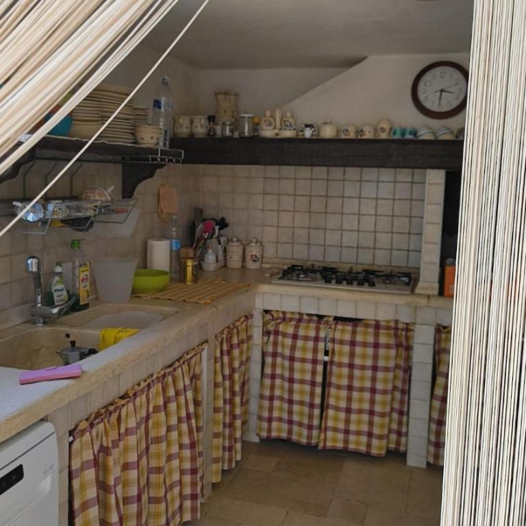 Trullo Rocca Santa - One-Bedroom House - 22