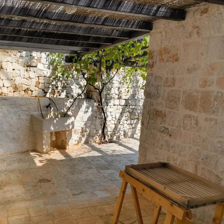 Trullo Rocca Santa - One-Bedroom House - 30