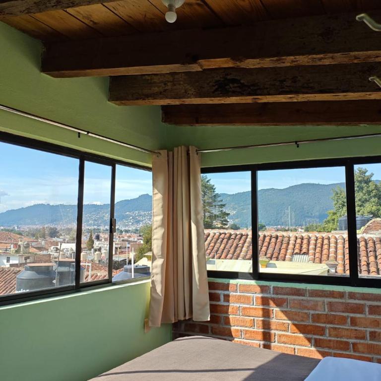 Hostal La Isla - Double Room with Mountain View - 5