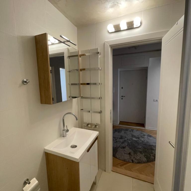 Elva High Line - One-Bedroom Apartment - 11