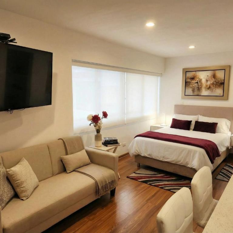 Bright 1BR close to boulevard - One-Bedroom Apartment - 3