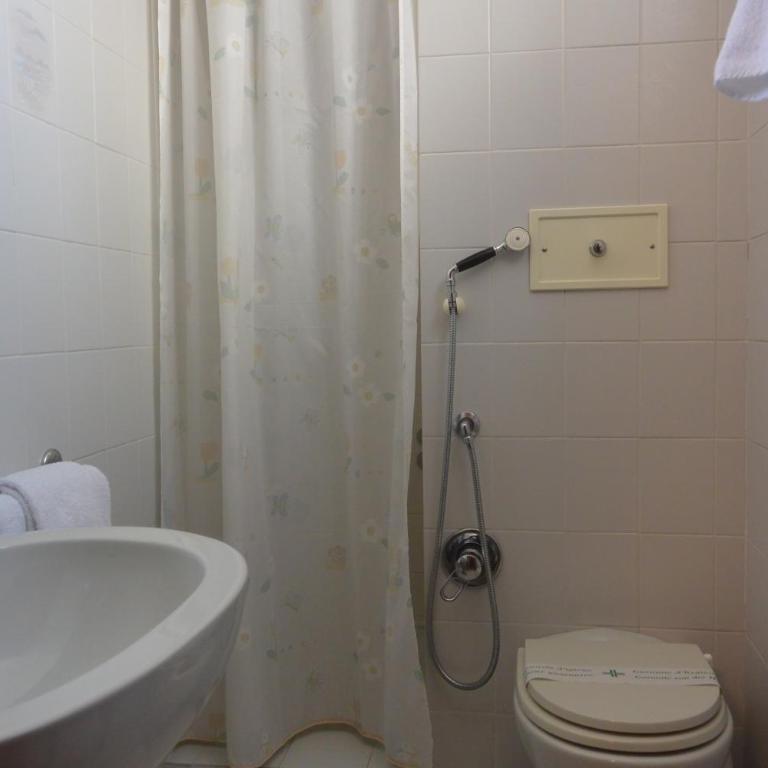 Hotel Italia City Center - Camera Doppia con Letti Singoli - 3