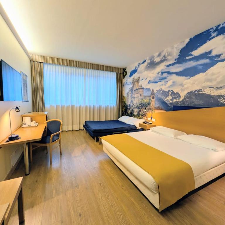 Hotel Express Aosta East - Family (2 Adulti + 2 Bambini sotto i 12 anni) - 1