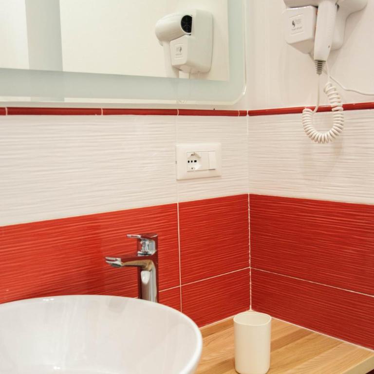 Foresteria del Genio - Luxury Suites & Urban Spa - Standard Double Room - 19