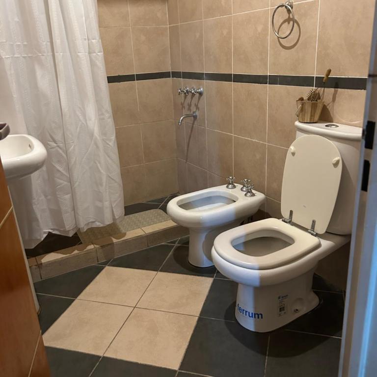 Alojamiento Del Valle - Habitación Doble - 2 camas - 5