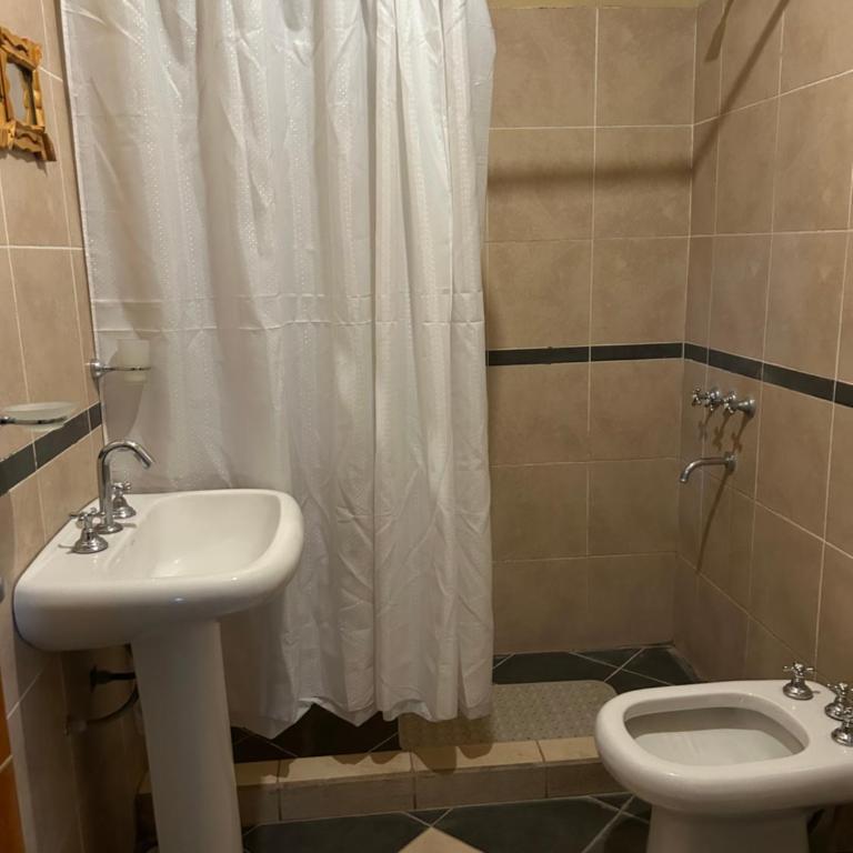 Alojamiento Del Valle - Habitación Doble - 2 camas - 9