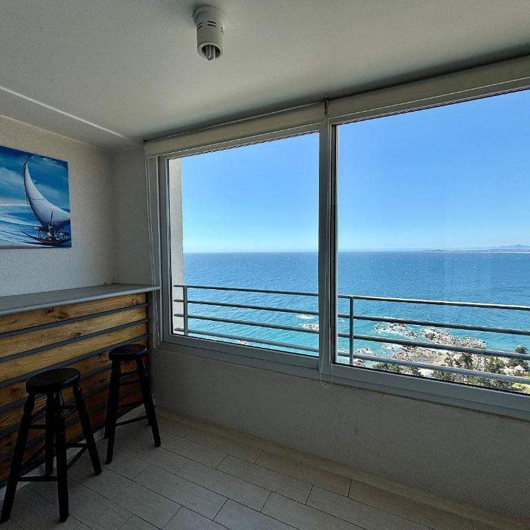 Sensational apartment with a view and heated pool - Apartment - 22
