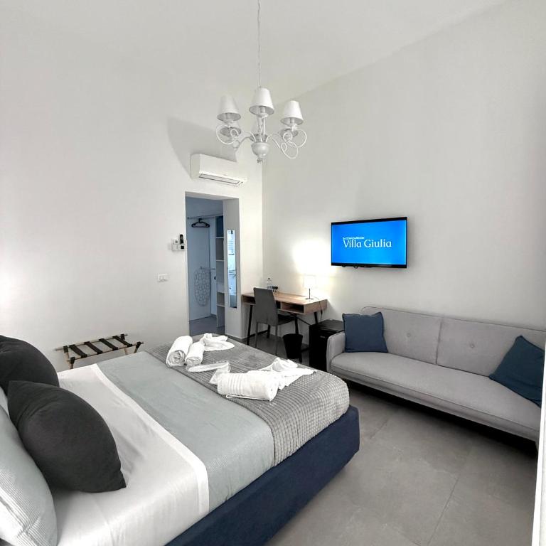 Foresteria del Genio - Luxury Suites & Urban Spa - Comfort Triple Room with Shower - 6