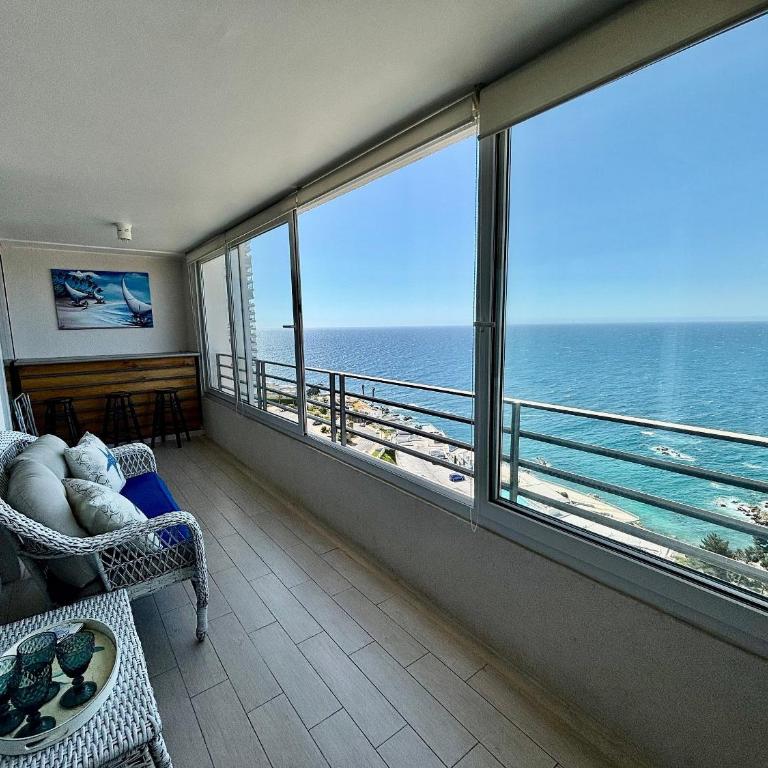 Sensational apartment with a view and heated pool - Apartment - 27