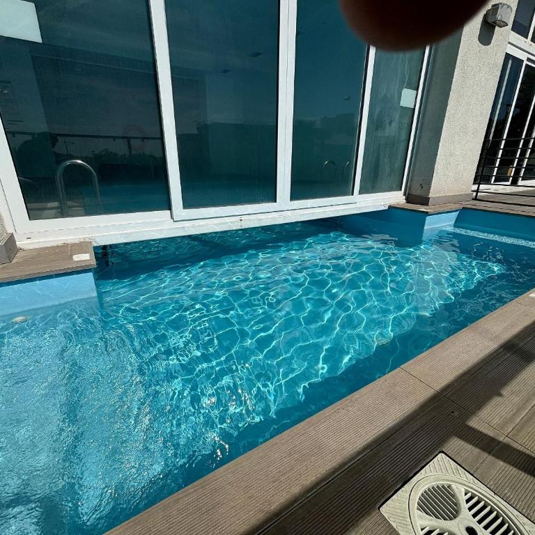 Sensational apartment with a view and heated pool - Apartment - 33