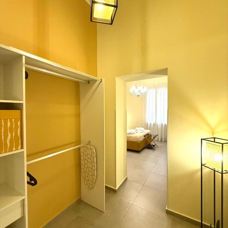 Foresteria del Genio - Luxury Suites & Urban Spa - Comfort Triple Room with Shower - 21