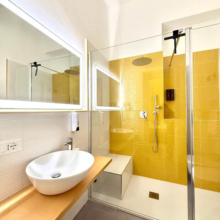 Foresteria del Genio - Luxury Suites & Urban Spa - Comfort Triple Room with Shower - 19